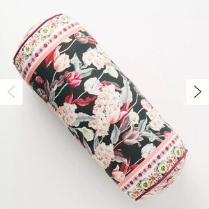 Kachel Maryrose Pillow